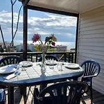 营地 亦卡里托斯酒店 *